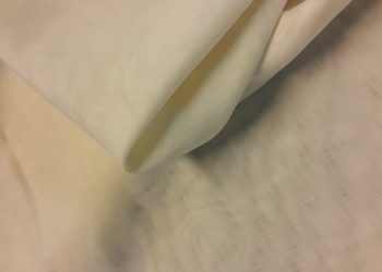 VOILE ECRU met loodveter inclusief confectie